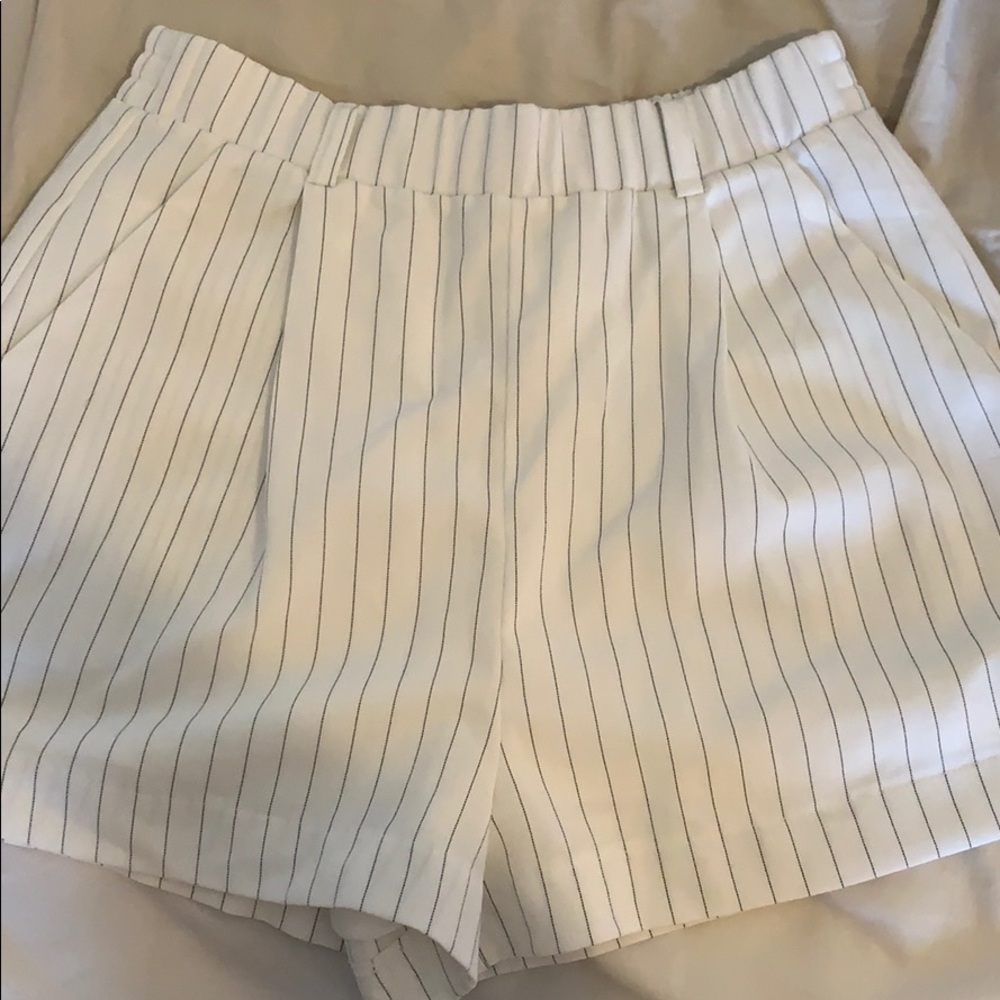 White striped flowy shorts
